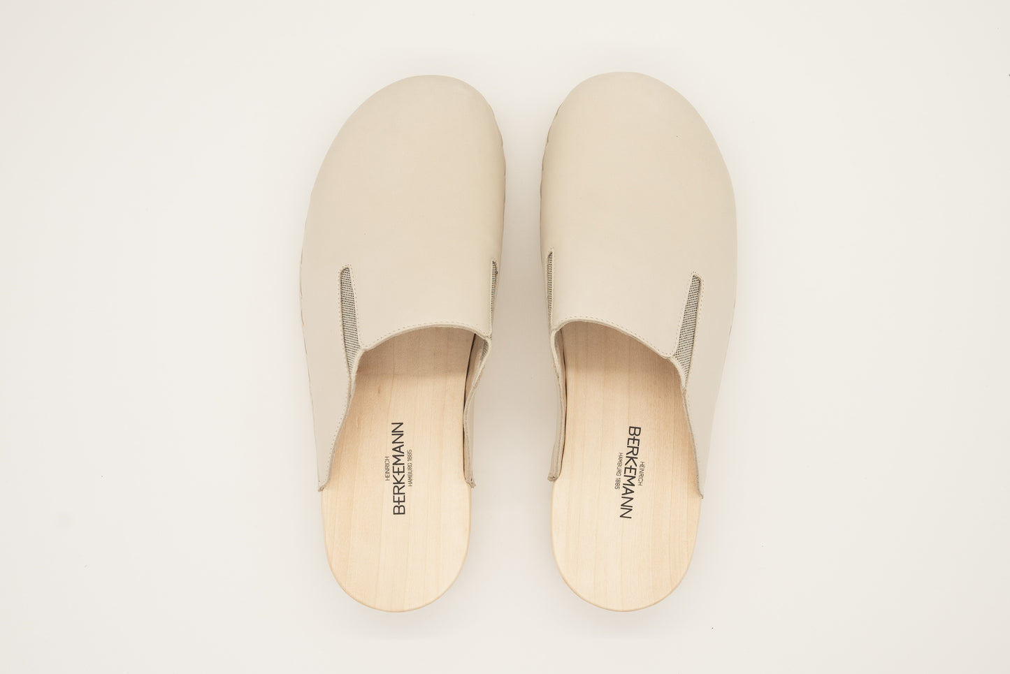 Pin 82 Natural Cream White