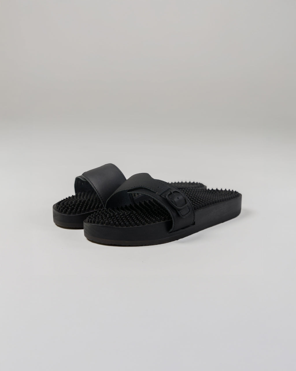 Noppe 78 Mono Black
