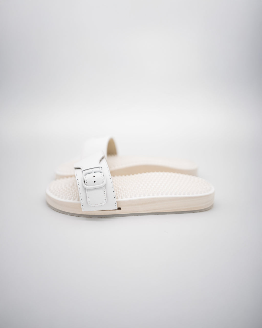 Noppe 78 Mono White