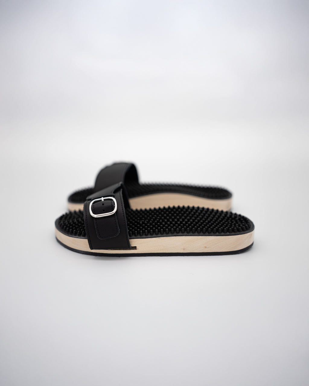 Noppe 78 Natural Black