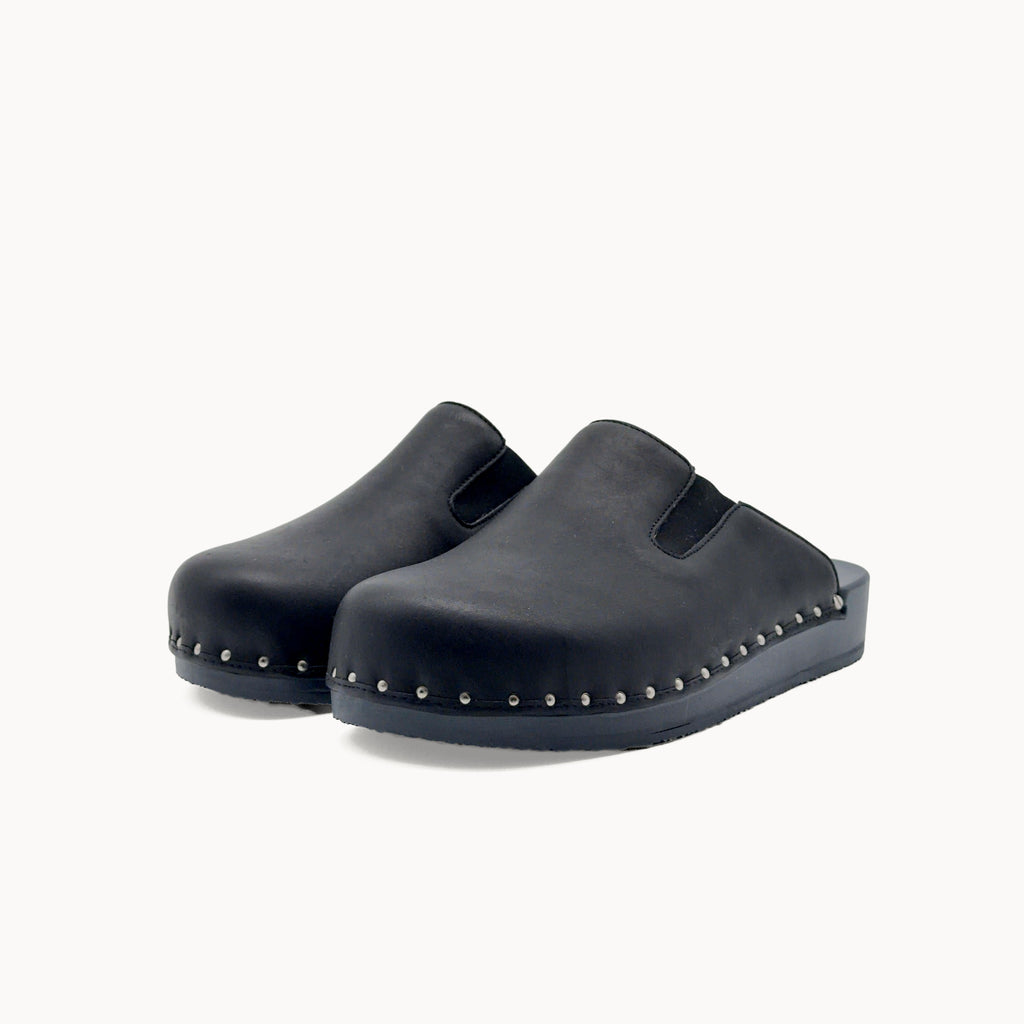 Pin 82 Mono Schwarz