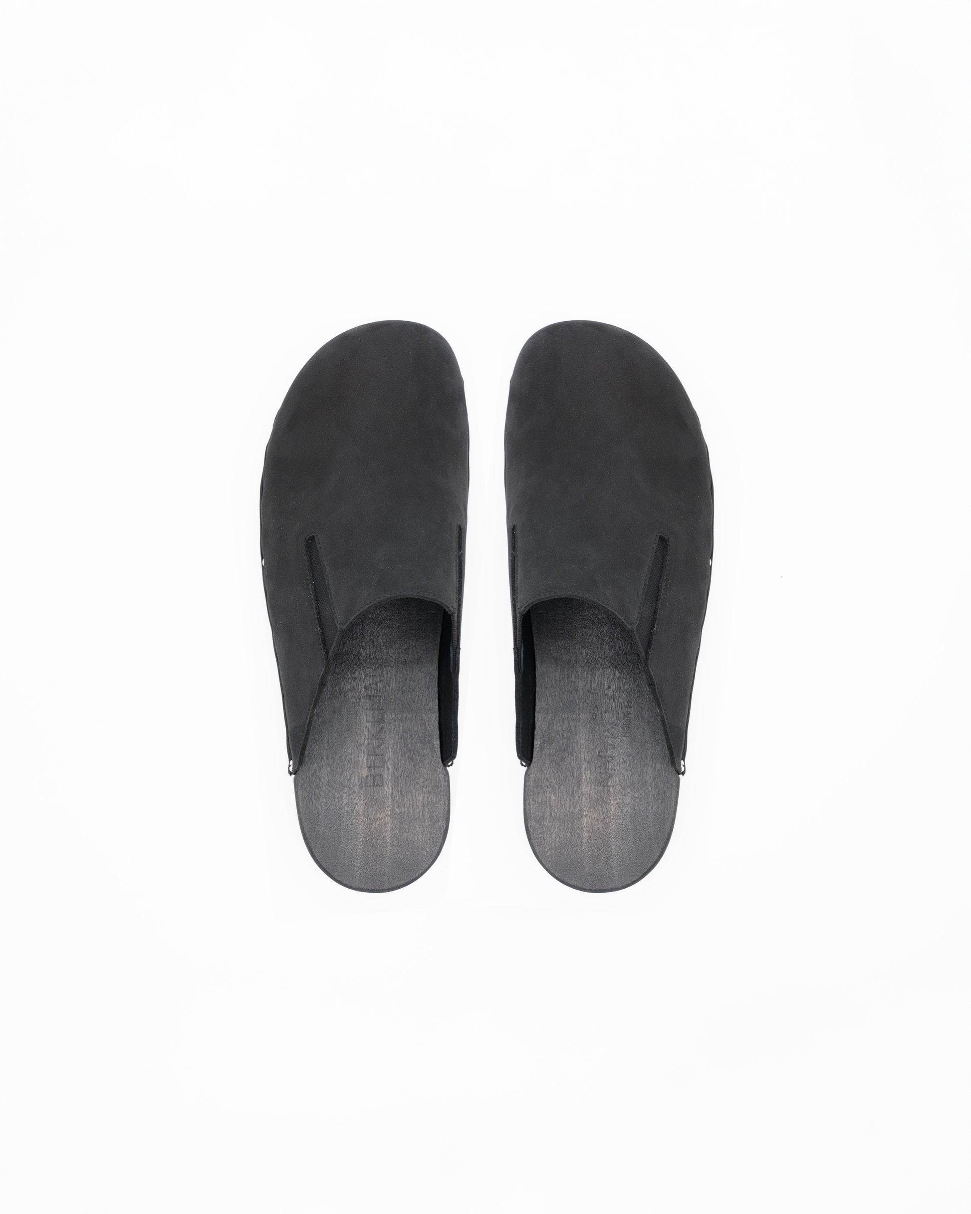Pin 82 Natural Black