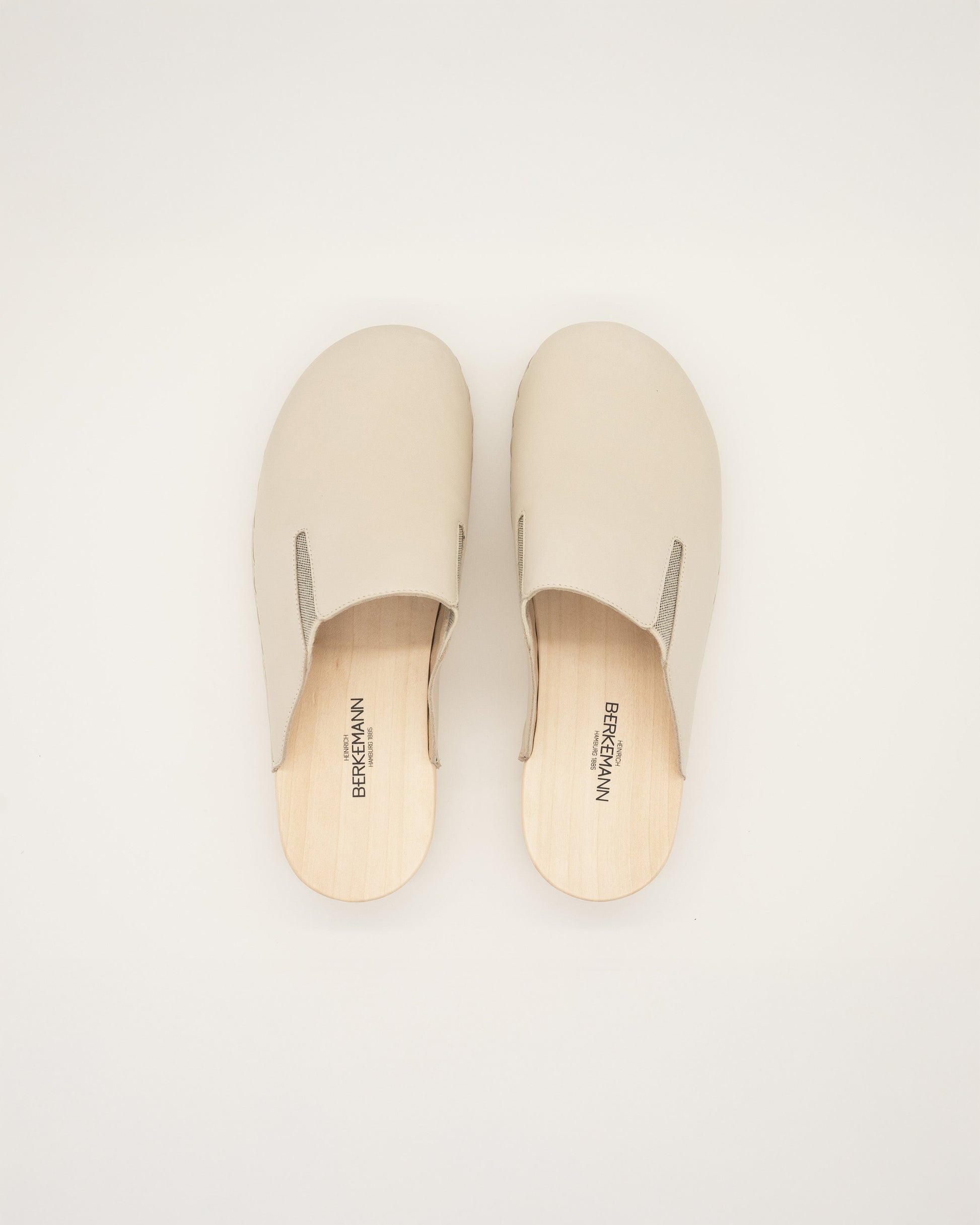 Pin 82 Natural Cream White