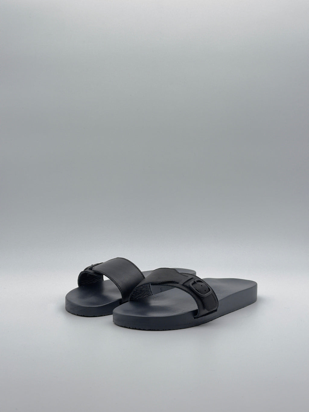 Sandale 57 mono schwarz