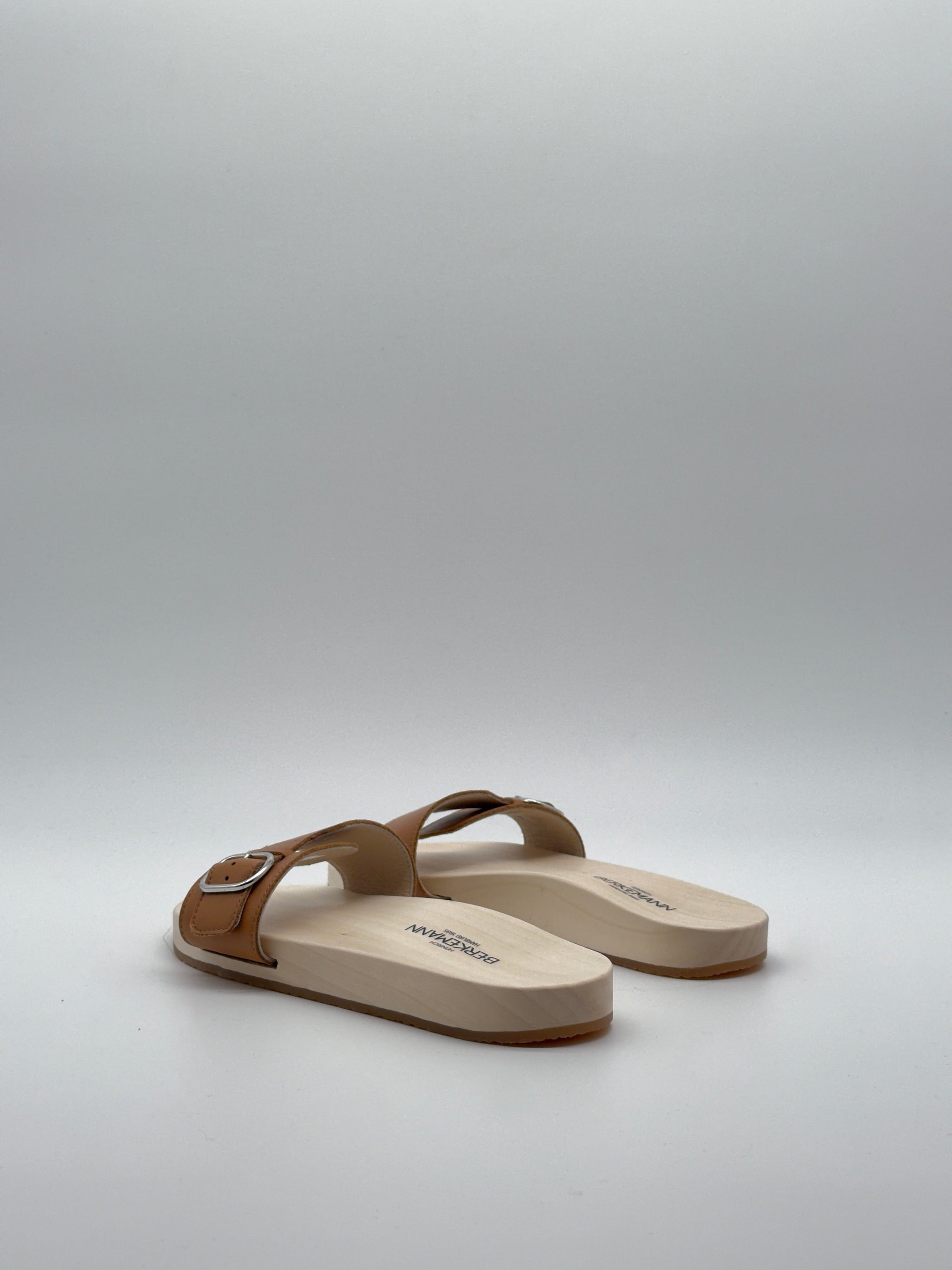 Sandal 57 Natural Caramel